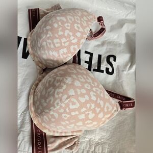 Cacique Pink and White Leopard Print T-Shirt Bra